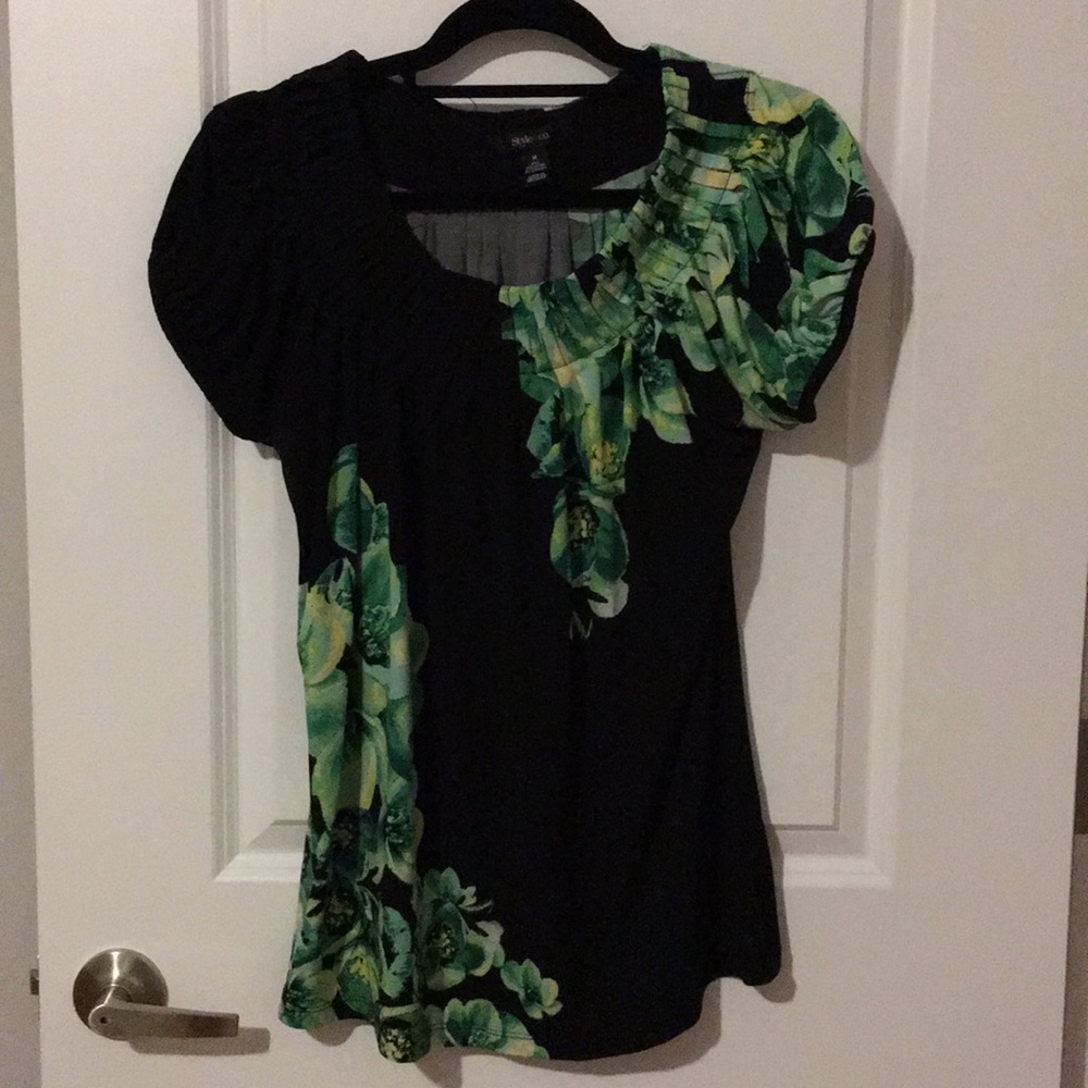 Women’s blouse